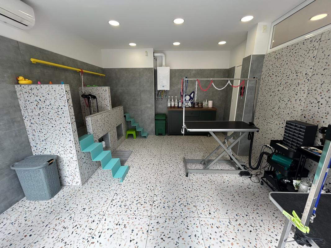 18.mpate Skyloi Pet Grooming Evosmos